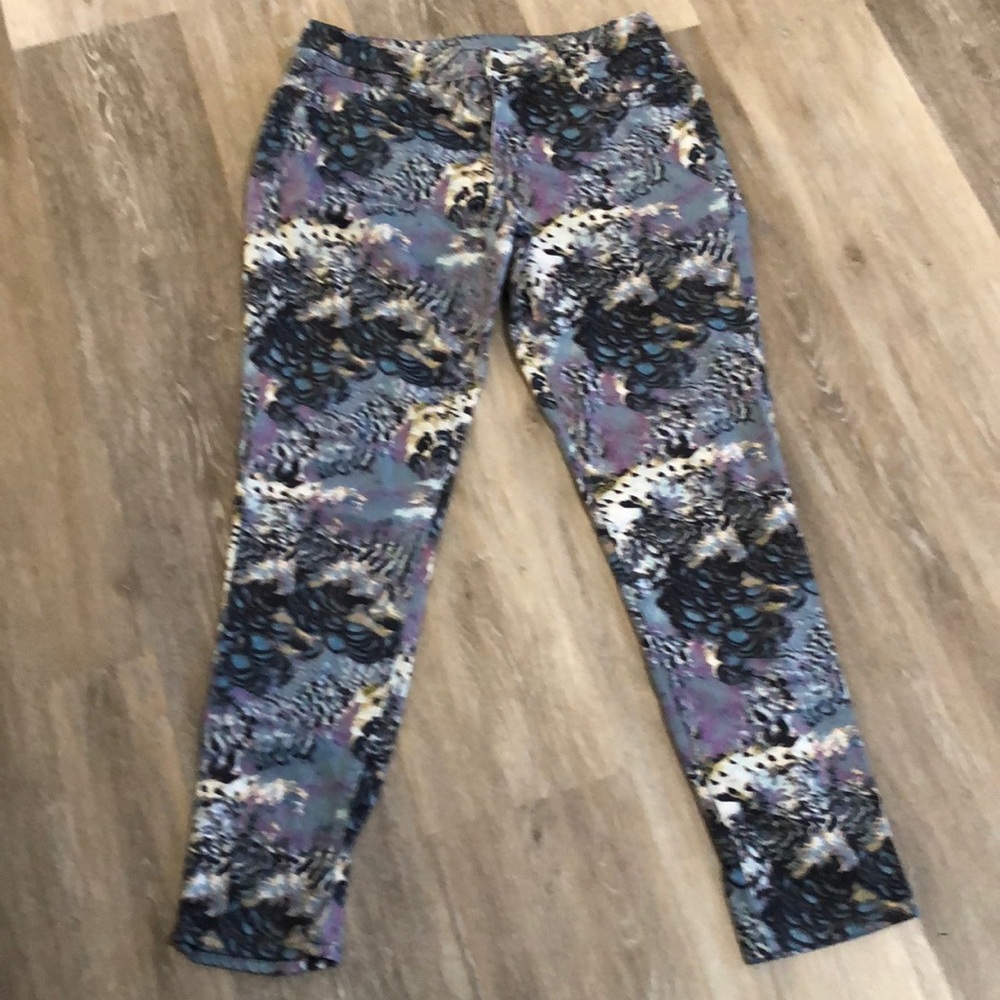 Simply Vera, Vera Wang Creative Jeans